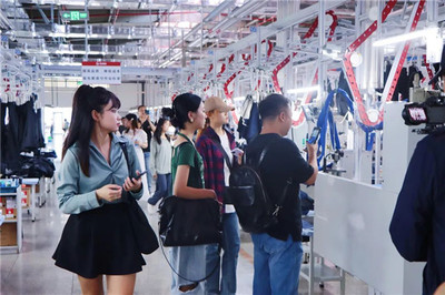 学在南山，益在长远 '南山智尚杯'2023年职业装与交通运输行业制服设计大赛大师课圆满结课